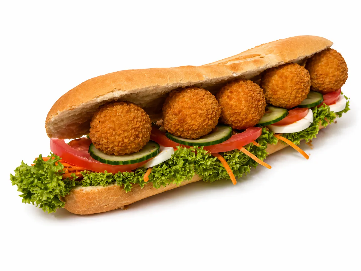 Broodje kaasbitterballen