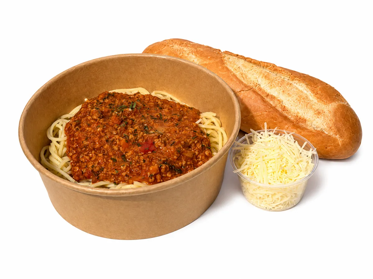 Spaghetti met kaas en brood